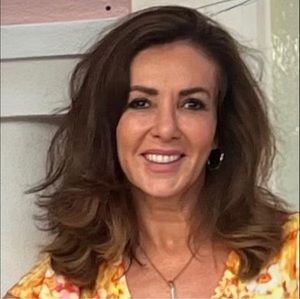 Meet your Posher, Deirdre